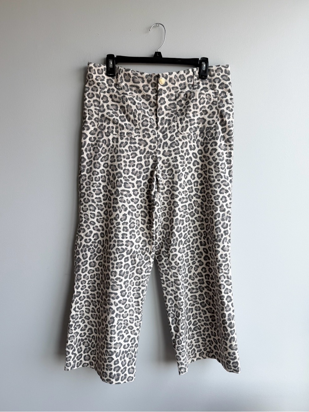 Jules & Leopold Cream cropped Leopard-Print Pants